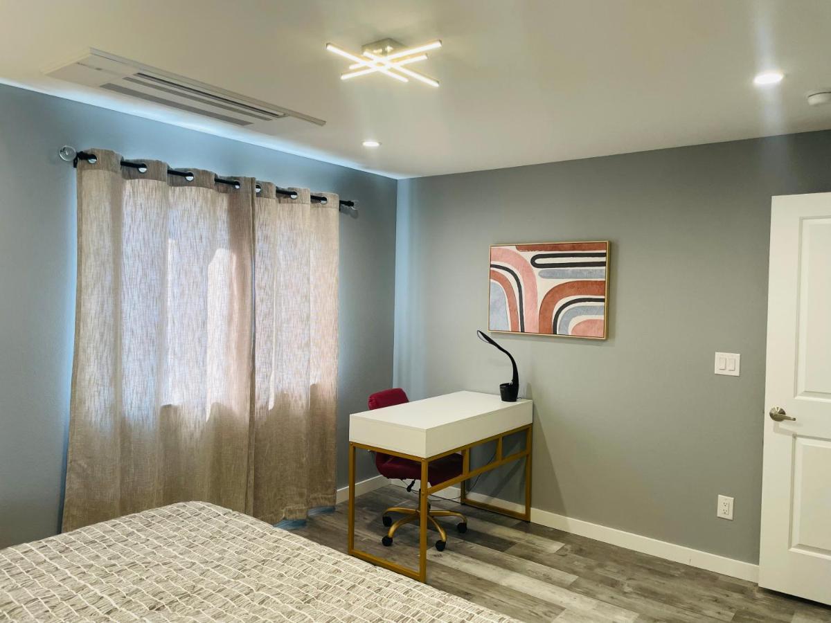 Green Lake 1St Line Home A With Central Air Conditioners Seattle Exterior foto